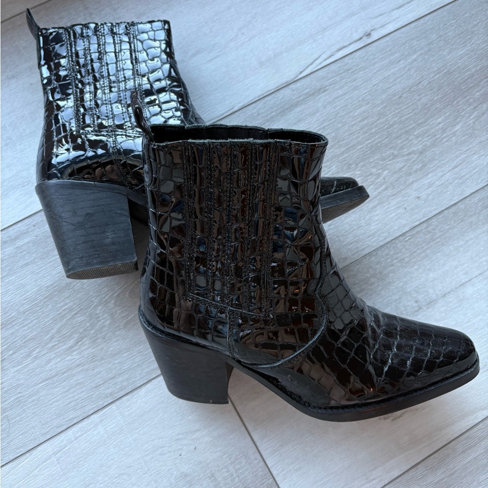 Intervalle Boots